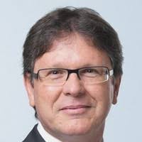 9 perfiles de «Franz (frank)»