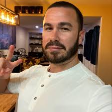 Grobanites for Obama (www.facebook.com/Grobanites-for-President-Obama)  knocked this one out of the park! PROOF (with links): TRUMP AIRLINES