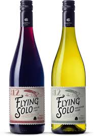 Domaine Gayda Flying Solo By Fanakalo Via Behance Wine Bottle Design Wine Label Design Wine Design