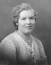 Essie Frances Stokes Stratton (1918-1993)