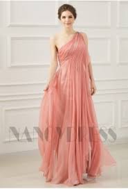 Le choix entre une robe courte grande taille à manches longues ou courtes, bien sûr, mais aussi le choix du lieu de livraison. Robe De Soiree Grand Taille Nancydress