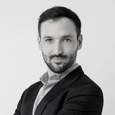 Damien Perez's Instagram, Twitter & Facebook