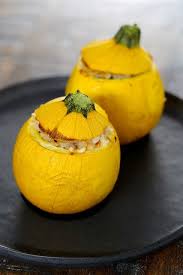 On Dine Chez Nanou Courgettes Jaunes Farcies Au Riz Et Au Thon Recettes De Cuisine Courgettes Jaunes Recette De Cuisine Rapide