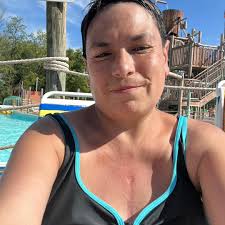 Need a new phone from Verizon… should I go to the one in hackettstown (by  Starbucks) or the one in ledgewood? Thx and happy 4th of July 🎆