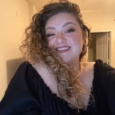 Tiffany Rhoten's Instagram, Twitter & Facebook