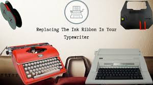 Modern Typewriter Comes With A Cylindrical Electronic Ink Screen And A  Unique User Experience - Yanko Design