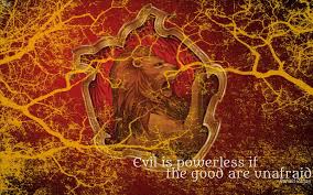 See more of team valor on facebook. Hp Wallpaper Gryffindor Lightning With Quote Harry Potter Wallpaper Gryffindor Harry Potter Images
