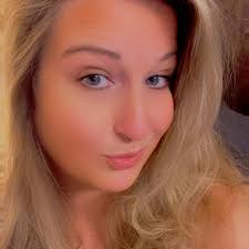 Ashley Sweitzer Skipper (@ashley.sweitzer.50) • Facebook, Connect with  friends