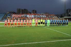 Adanaspor is a professional football club based in adana, currently performing at the tff first league. Fanatik Auf Twitter Adana Derbisi Golsuz Esitlikle Sona Erdi Adanaspor 0 0 Adana Demirspor