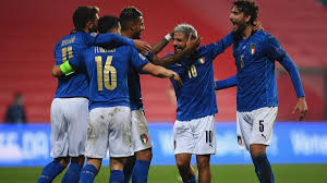 Vedi le squadre favorite, e i pronostici sulle partite. Qualificazioni Mondiali Qatar 2022 L Italia Pesca Svizzera Irlanda Del Nord Bulgaria E Lituania Eurosport