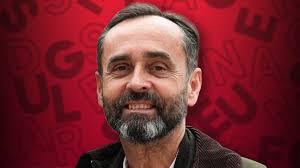 Et à 11h35, c'est Robert Menard, le maire de Béziers qui passera le Grand  Oral des #GGRMC ! Comme d'habitude, ça s'écoute sur #RMC📻 et se regarde  sur #RMCStory📺 !