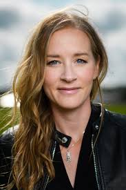 Stina Jackson (Author of Silvervägen)