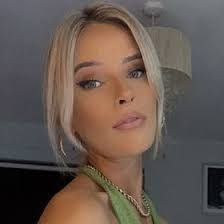 Phoebe Duffy's Instagram, Twitter & Facebook