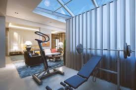 Функциональный дизайн спортзала: 75 фото интерьера для вдохновения