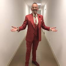 His birthday, what he did before fame, his family life, fun trivia facts, popularity his parents are maria de lourdes sousa and luís filipe fernando batista goucha. Manuel Luis Goucha Revela Pormenores Da Sua Casa Ora Veja