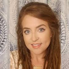 Melanie Scarlett's Instagram, Twitter & Facebook