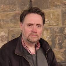 Hi, Any recommendations for local car rental agents at Pisa Airport?