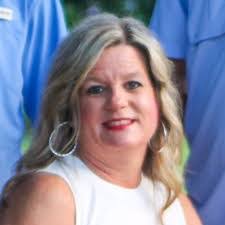 Janna Brewer's Instagram, Twitter & Facebook