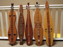 Definition And History Of The Dulcimer Musical Instrument What Is A Dulcimer A Dulcimer Is A Stringed Folk Mountain Dulcimer Dulcimer Diy Musical Instruments