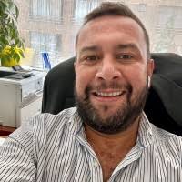 30+ "Alan Parada" profiles