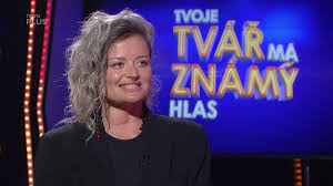 Naštěstí měla ale hvězda tváře záložní práci, kterou se živila před herectvím! Erika Starkova