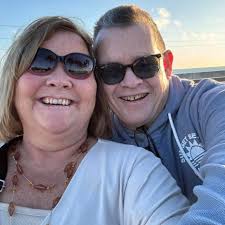 How to get a cab from St. Thomas airport to the ferry?