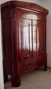 Ein wesentlicher getäfelten eiche englisch george iii mahagoni stehend oder hängend eckschrank mit zwei Grosser Biedermeier Kleiderschrank Aus Mahagoni Antik Kolosseum Nr 392636133497 Oldthing Kleiderschranke