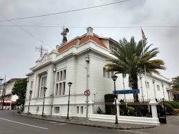 Последние твиты от humas kota surabaya (@banggasurabaya). Museum Bank Indonesia Surabaya Wikipedia