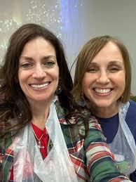 The name is Michelle . I created this group because I want to prove to the  world that women are just as strong as men .. I found powerlifting and it's  💯