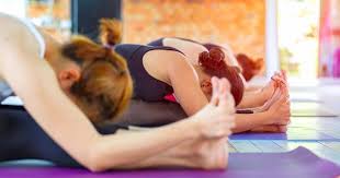 Her choices are plenty with skirts, capris, tanks, pants, tees, cropped pants, bra tops, camis and more that give the support and comfort she needs in petite workout clothes. Petite Yoga Pants Tall Womens Athletic Wear