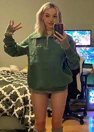 Veronika ASMR - Free pics, galleries & more at Babepedia