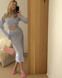 Expressing preferences using prefer, would prefer, and would rather.this was one of my earliest videos. Elsa Hosk S Feet Wikifeet