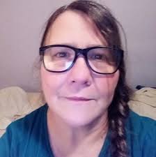 Back when I was bleaching my hair haha I'm always gonna love this song, who  here has streamed “The Reason I Stay” lately?? #singer #songwriter  #countrymusic