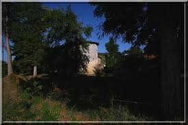 Chateau De Malet Carcares Sainte Croix Chateau Feodal Et Ruine Medievale Chateau Sainte Croix Chateau Medieval