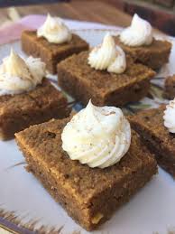 Keto Pumpkin Pie Bars With Cream Cheese Icing Recipe Pumpkin Pie Bars Keto Dessert Recipes Mini Pumpkin Cheesecake