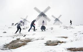 Snowplaza vertelt je waar de meeste sneeuw in de bergen ligt, wanneer het weer gaat sneeuwen en hoeveel verse sneeuw er de. Iglu6prj Seeim