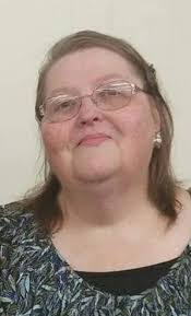 Renee Rusk's Instagram, Twitter & Facebook