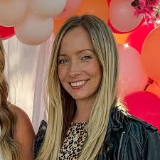 Stephanie Qiriazi Email & Phone Number