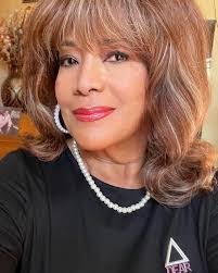 Luticia Smith's Instagram, Twitter & Facebook