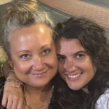 Are side by sides allowed at colonial classic horse show?