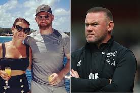 The former man united ace, 35, partied into the early hours with snapchat model tayler rya… Sujbmssodl9asm