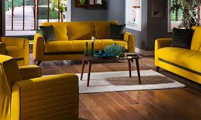 Hardal sarısı ile benzer bir renk olan safran rengi sarının bir tonudur. Hardal Rengi Koltuk Takimlari Ile Dekorasyon 2021 Dekorcenneti Com