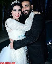 وصفت الفنانة سمية الخشاب دخولها عالم أغاني المهرجانات من خلال أغنية «أوعدك» مع الفنان عمر كمال، المقرر طرحها خلال الفترة المقبلة، بـ«الخطوة الجريئة»، وبخاصة و«أن عدد الفتيات اللاتي يغنين مهرجانات قليل». ØµÙˆØ± Ø­ÙÙ„ Ø²ÙˆØ§Ø¬ Ø£Ø­Ù…Ø¯ Ø³Ø¹Ø¯ ÙˆØ³Ù…ÙŠØ© Ø§Ù„Ø®Ø´Ø§Ø¨ Ù…ÙˆÙ‚Ø¹ Ù…Ø­ØªÙˆÙ‰