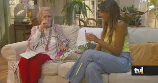 Maria do céu guerra é a primeira mulher a vencer prémio. Maria Do Ceu Guerra Estou A Gostar Muito Da Minha Personagem Festa E Festa Tvi