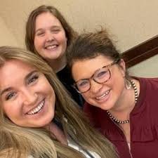 Iowa's Huntingmooner, Kelsey Fleming