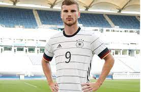Doch nach einer schwachen ersten saison in london könnte er bei der em … Timo Werner Tragt Das Neue Dfb Trikot Stuttgarter Nachrichten