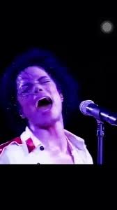 You Stan A Dead Man Me Video Michael Jackson Wallpaper Michael Jackson Live Michael Jackson Smile