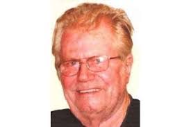 Dennis Tibbs's Instagram, Twitter & Facebook