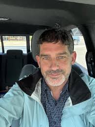 Snowmobile trailer rentals in Trilakes area?