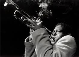 15 Cool Vintage Photos From The Golden Age Of Jazz Jazz Jazz Musicians Jazz Artists